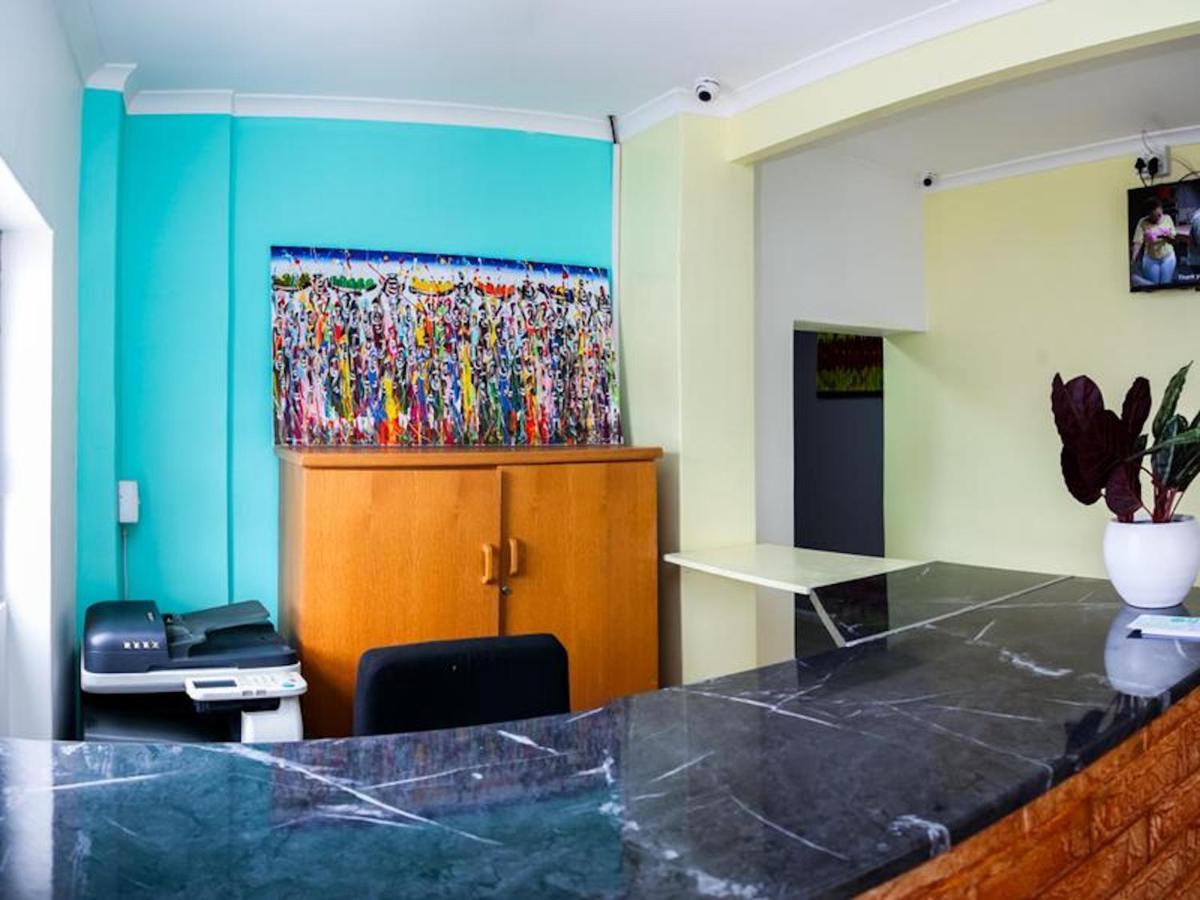 In Guest - Annex Ndabeni Guest house *
